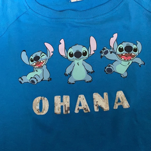 NWT lilo and stitch sweater - Picture 3 of 6